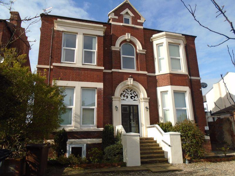 71 & 71a Hampton Road, Southport 9 bed detached house £450,000