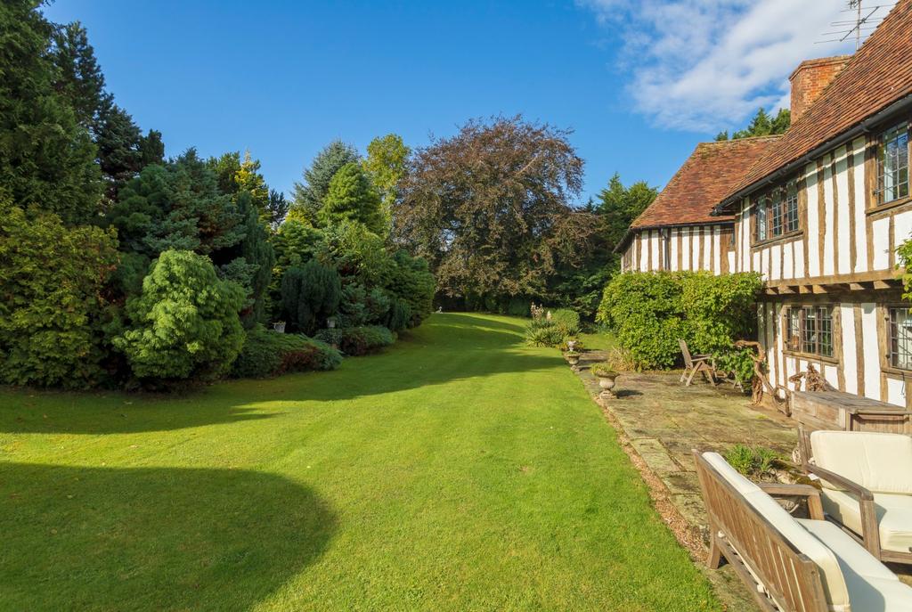 Milstead, Kent 6 bed detached house for sale £2,150,000