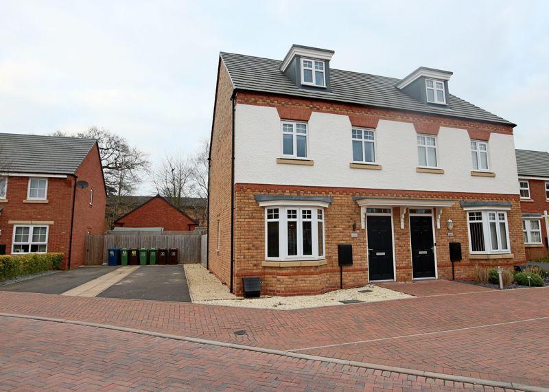 Dewsbury Crescent, Stafford 3 bed semidetached house £249,995
