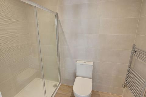 2 bedroom apartment to rent, The Pavillions, Trowbridge