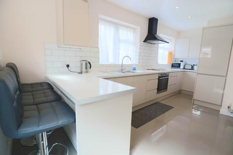 3 bedroom semi-detached house to rent - Camillus Road, Newcastle-under-Lyme, ST5