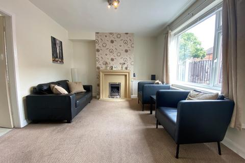 3 bedroom townhouse to rent, Orme Road, Newcastle-under-Lyme, ST5