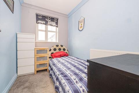 100 Cotlandswick, London Colney, St Albans, AL2 1EF