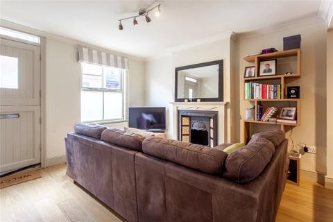16 Dukes Place, Marlow, SL7 2QH