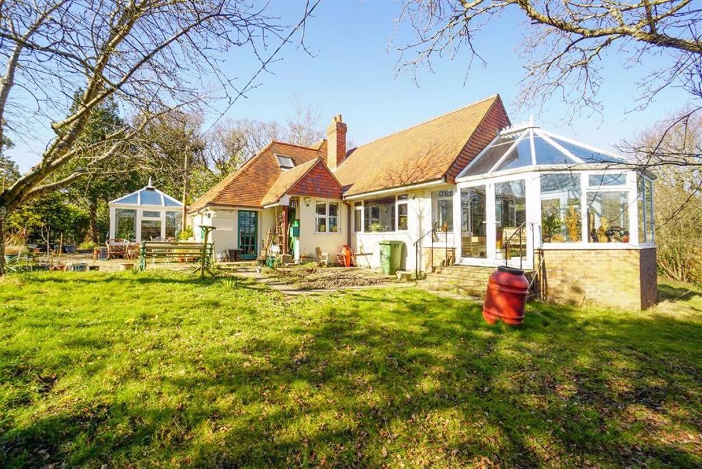 Peter James Lane, Fairlight, East Sussex 4 bed chalet £599,950