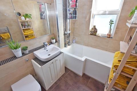 15 Malvern Road, Gillingham, ME7 4BA
