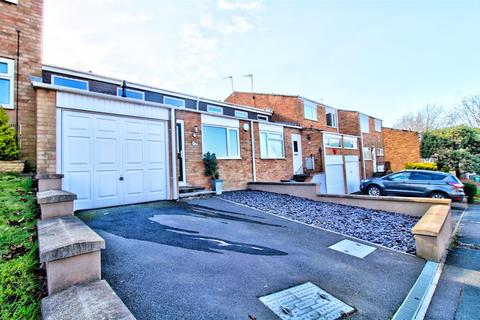 16 Bellevue Close, Bristol, BS15 9UY