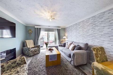 37 Discovery Road, Abbeymead, Gloucester, GL4 5GY