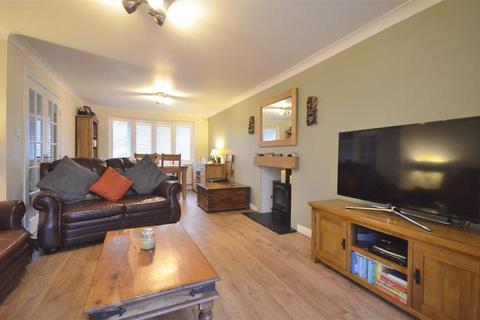 21 Brome Road, Abbeymead, Gloucester, GL4 5YW