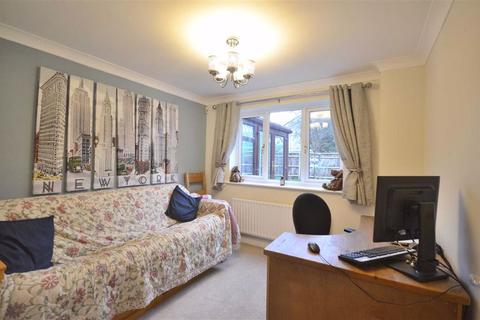 21 Brome Road, Abbeymead, Gloucester, GL4 5YW