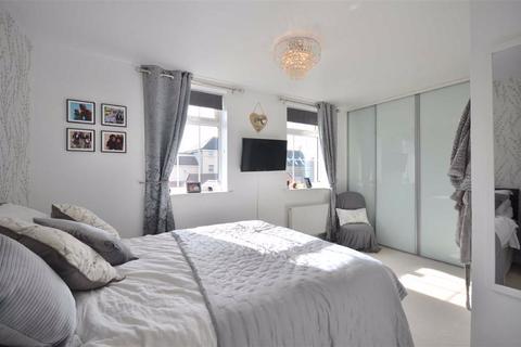 66 Hazel Way, Brockworth, Gloucester, GL3 4GD