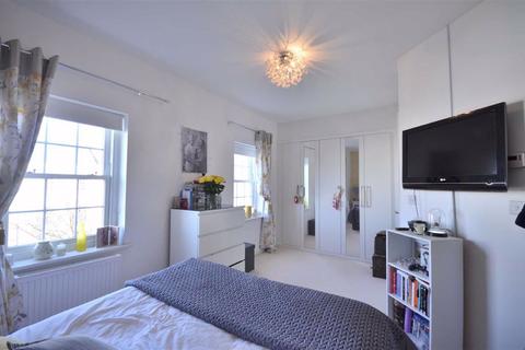 66 Hazel Way, Brockworth, Gloucester, GL3 4GD