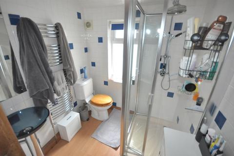 2 Brookside Cottages, Burton Joyce, Nottingham, NG14 5DA