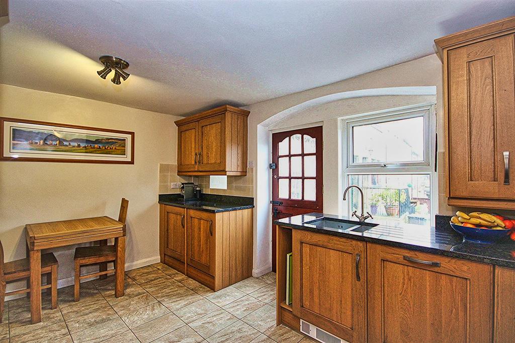 26 Thornhill Street - Kitchen Dine pt4 4.jpg