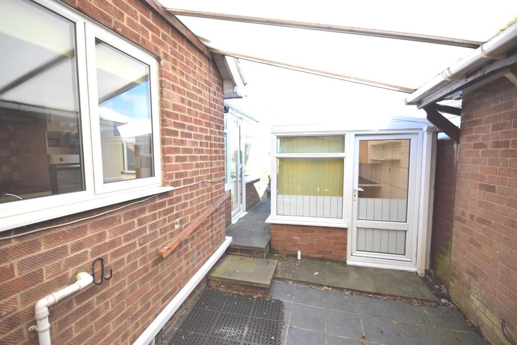 Carport to Utility/potencial Studio office