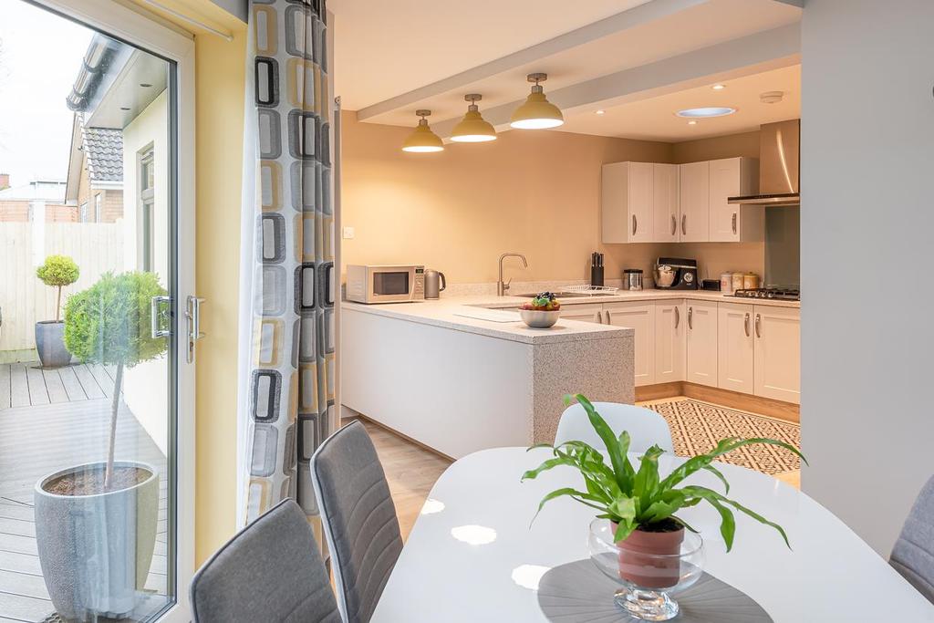 Kitchen/dining room