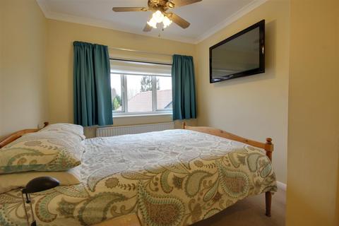 37 Dene Road, Cottingham, HU16 5PD