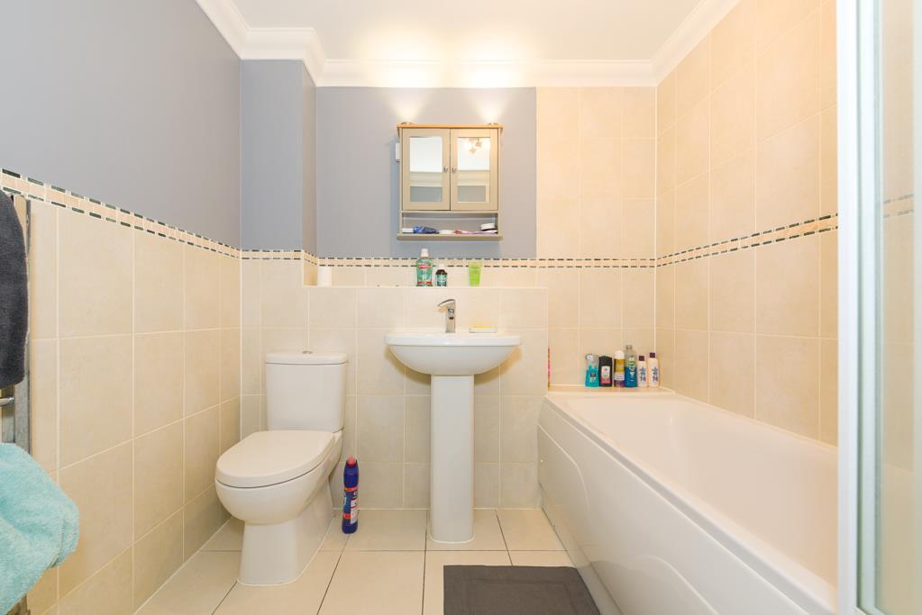(Rightmove) 17.jpg