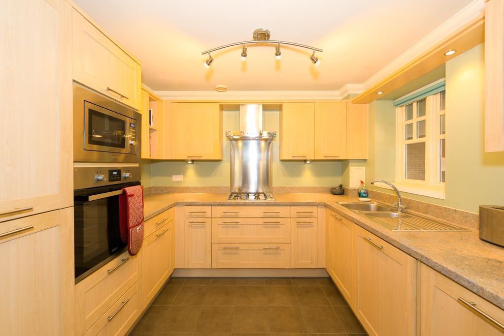 (Rightmove) 3.jpg