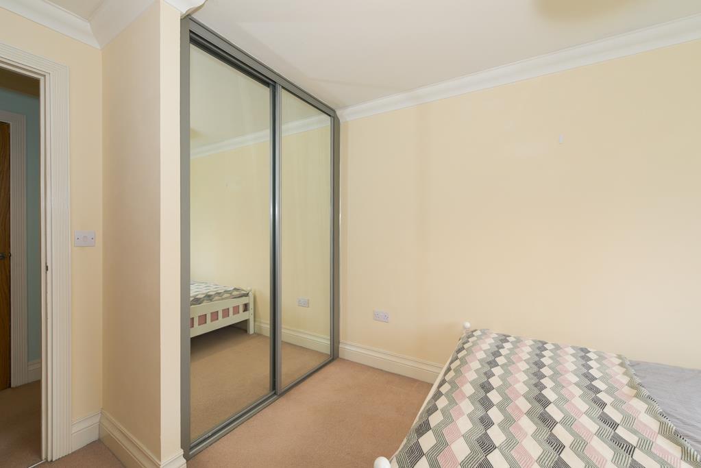 (Rightmove) 16.jpg