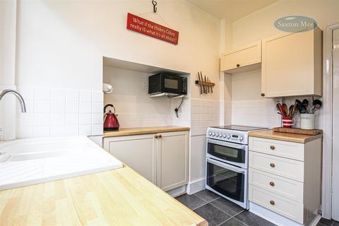 2 Studfield Hill, Sheffield, S6 4SJ