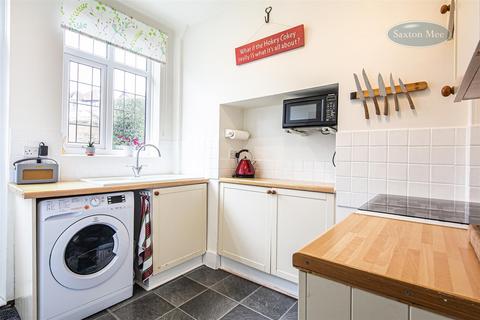 2 Studfield Hill, Sheffield, S6 4SJ