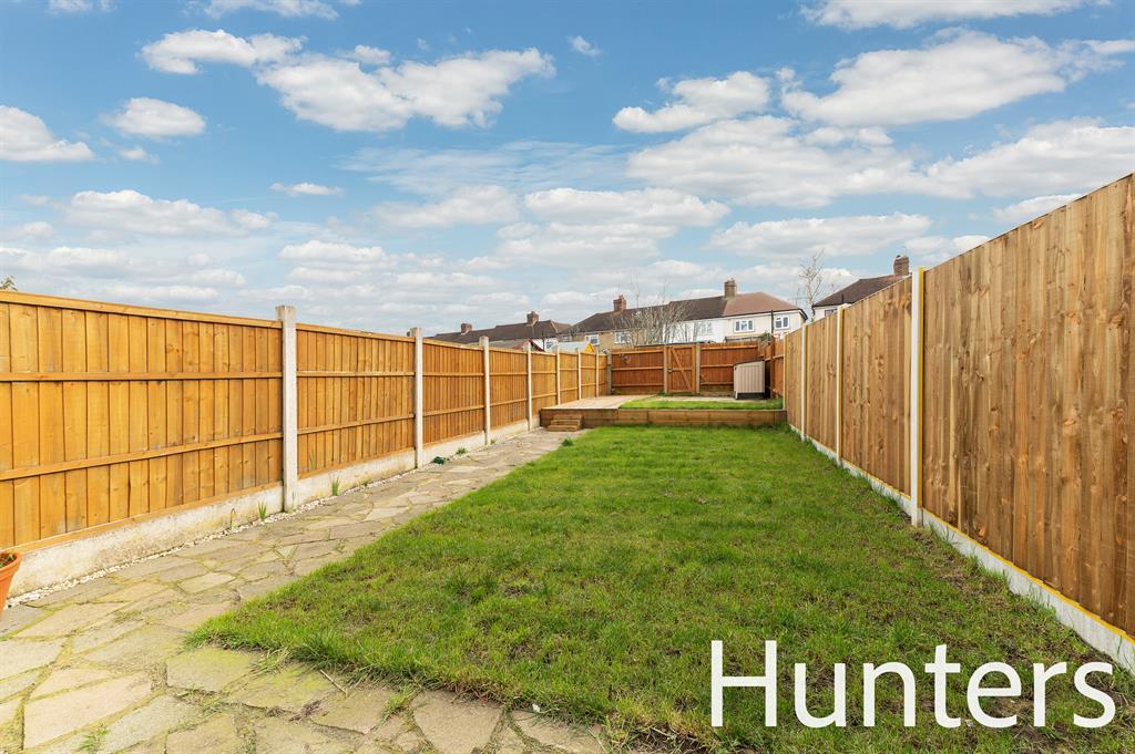 Buckland Way, Worcester Park, KT4 3 bed terraced house £450,000