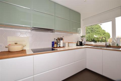 28 Hollywoods, Croydon, CR0 9JG