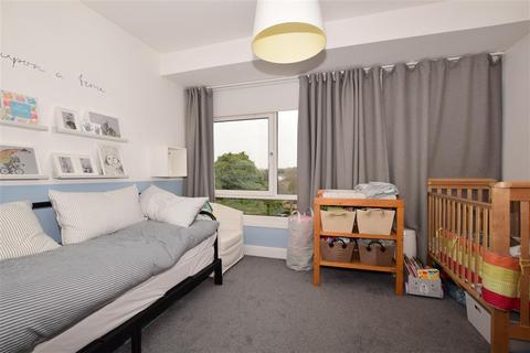 28 Hollywoods, Croydon, CR0 9JG