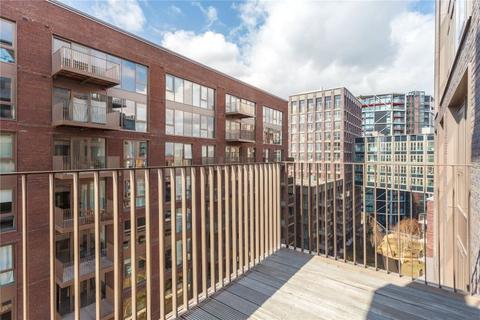 1 bedroom apartment to rent - Capital Building, Embassy Gardens, London, SW11
