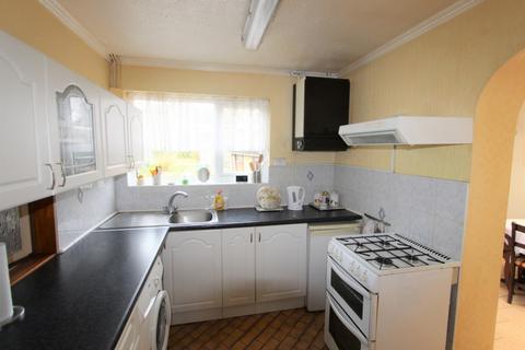 111 Arnhem Drive, New Addington, Croydon, CR0 0EF