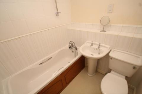Flat 1, Birch House, 4a Allerton Park, Leeds, LS7 4ND