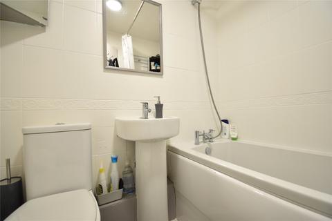 18 Maple Close, Ash Vale, Aldershot, GU12 5JZ