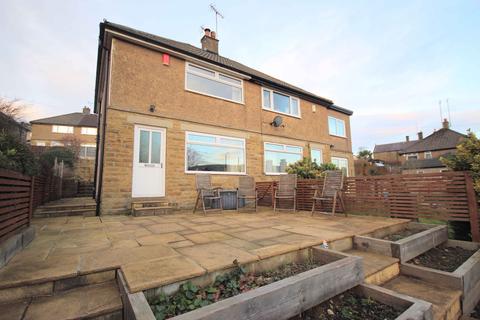 13 Cooperfields, Luddendenfoot, Halifax, HX2 6AT