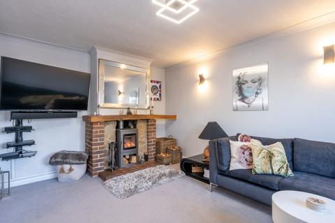 12 Hook Lane, Rose Green, Bognor Regis, PO21 3NY