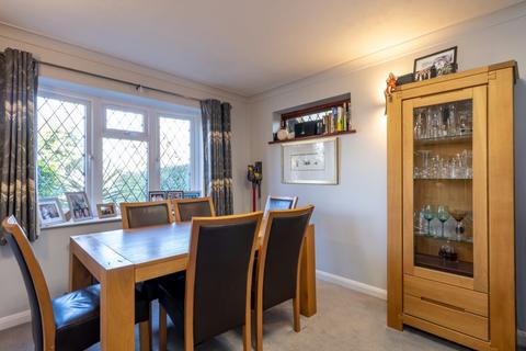 12 Hook Lane, Rose Green, Bognor Regis, PO21 3NY