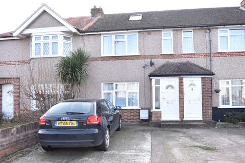 35 Denison Road, Feltham, TW13 4QE