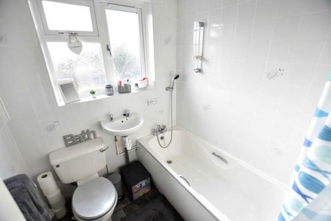 35 Denison Road, Feltham, TW13 4QE