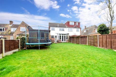 25 Denesway, Meopham, Gravesend, DA13 0EA