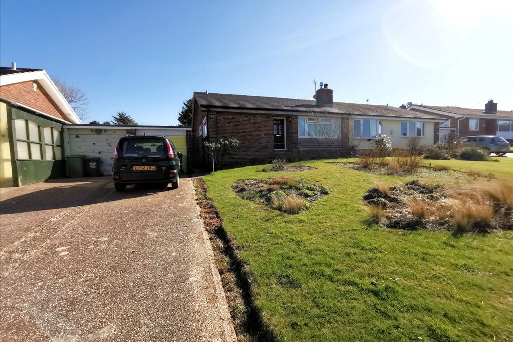 Winchester Way, Willingdon, East Sussex, BN22 2 bed bungalow £340,000