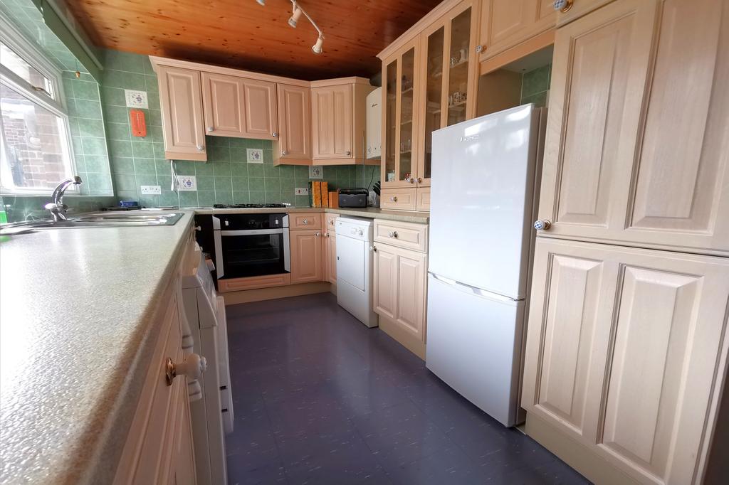 Winchester Way, Willingdon, East... 2 bed bungalow £340,000