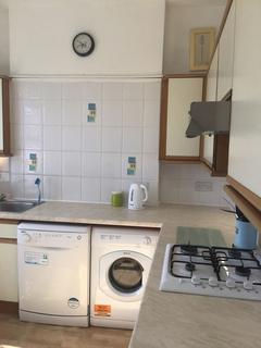 Flat 2, 6 Harvey Road, Bournemouth, BH5 2AE