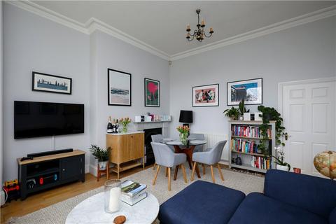 2 bedroom flat to rent, Renshaw Court, 157 Church Road, SW19