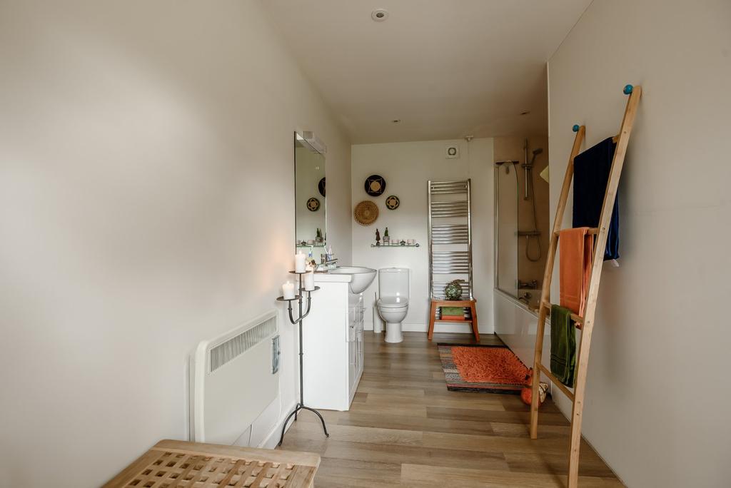 Annexe Bathroom