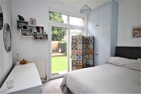18 Nova Road, Croydon, CR0 2TL