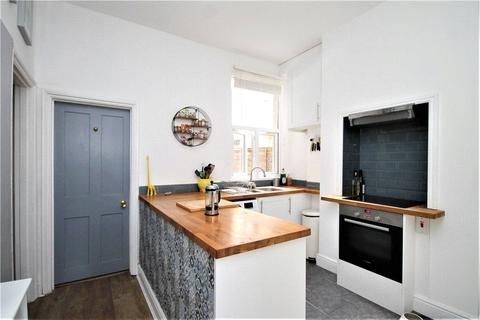 18 Nova Road, Croydon, CR0 2TL