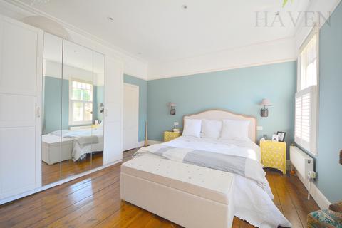 41 Rosebery Road, London, N10 2LE
