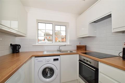 4 Ash Tree Close, West Kingsdown, Sevenoaks, TN15 6JA