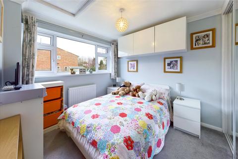 5 Ambrose Road, Tadley, RG26 4JS