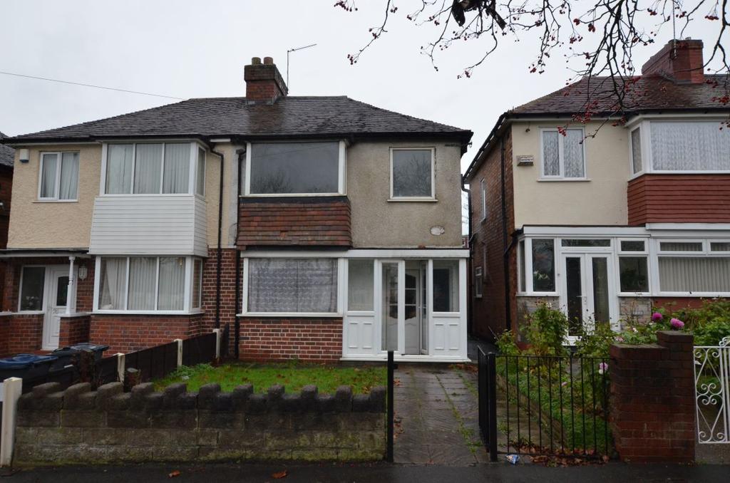 Kingstanding Road, Perry Barr, Birmingham, West Midlands, B44 8AX 3 bed